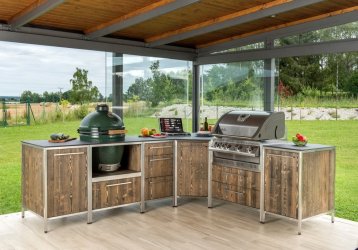 Venkovní kuchyně Gabasol pod pergolou - s plynovým grilem a kamado pecí Big Green Egg